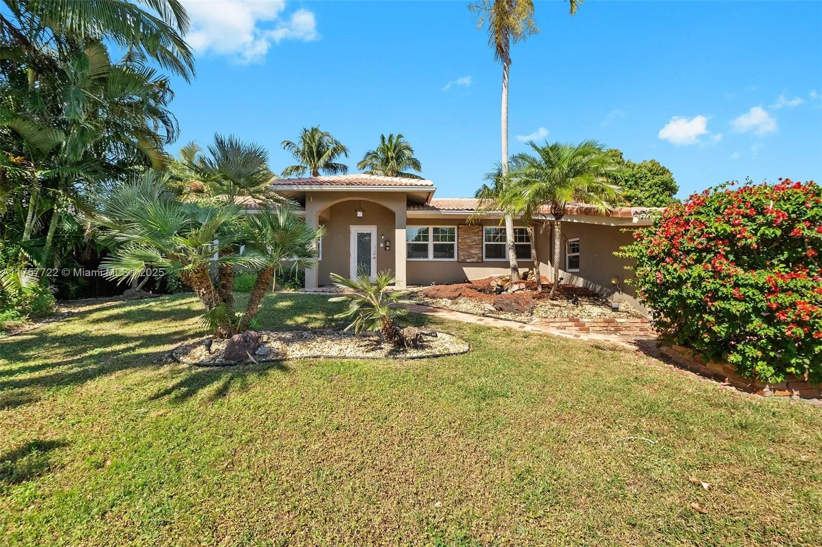 2725 NE 21st Ave, Fort Lauderdale FL 33306