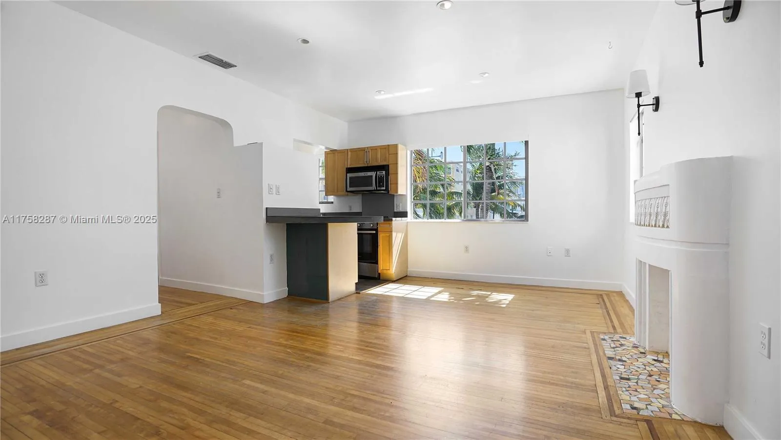815 Euclid Ave # 14, Miami Beach FL 33139