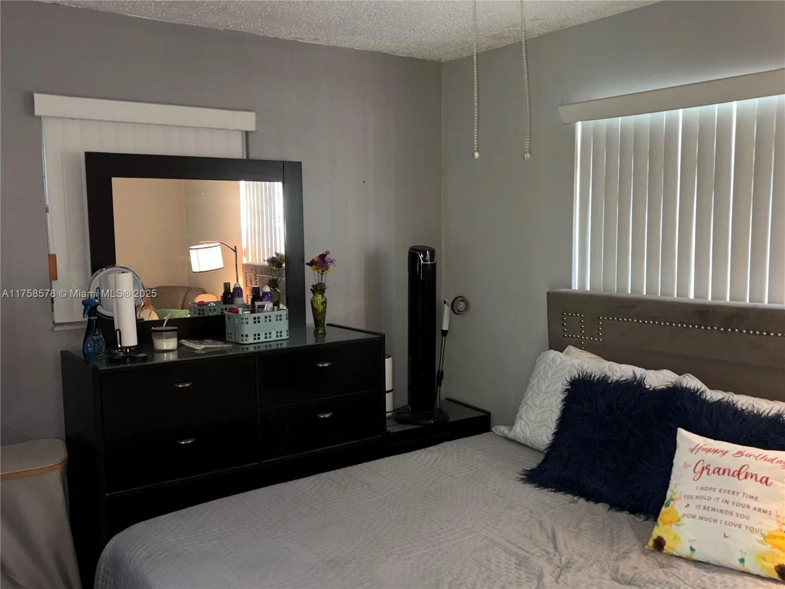 3017 Bahama Dr, Miramar FL 33023