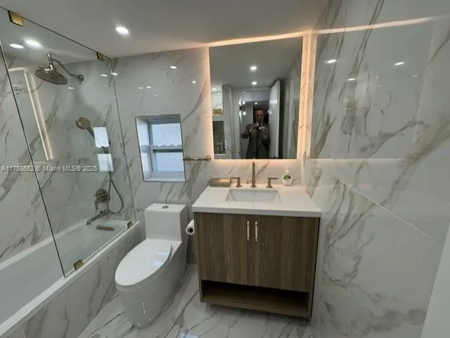 3605 Indian Creek Dr # 201, Miami Beach FL 33140
