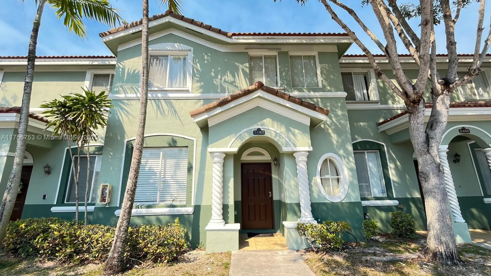 3 bedroom 3 bath for sale at 2462 SE 15th Pl # 339, Homestead FL 33035