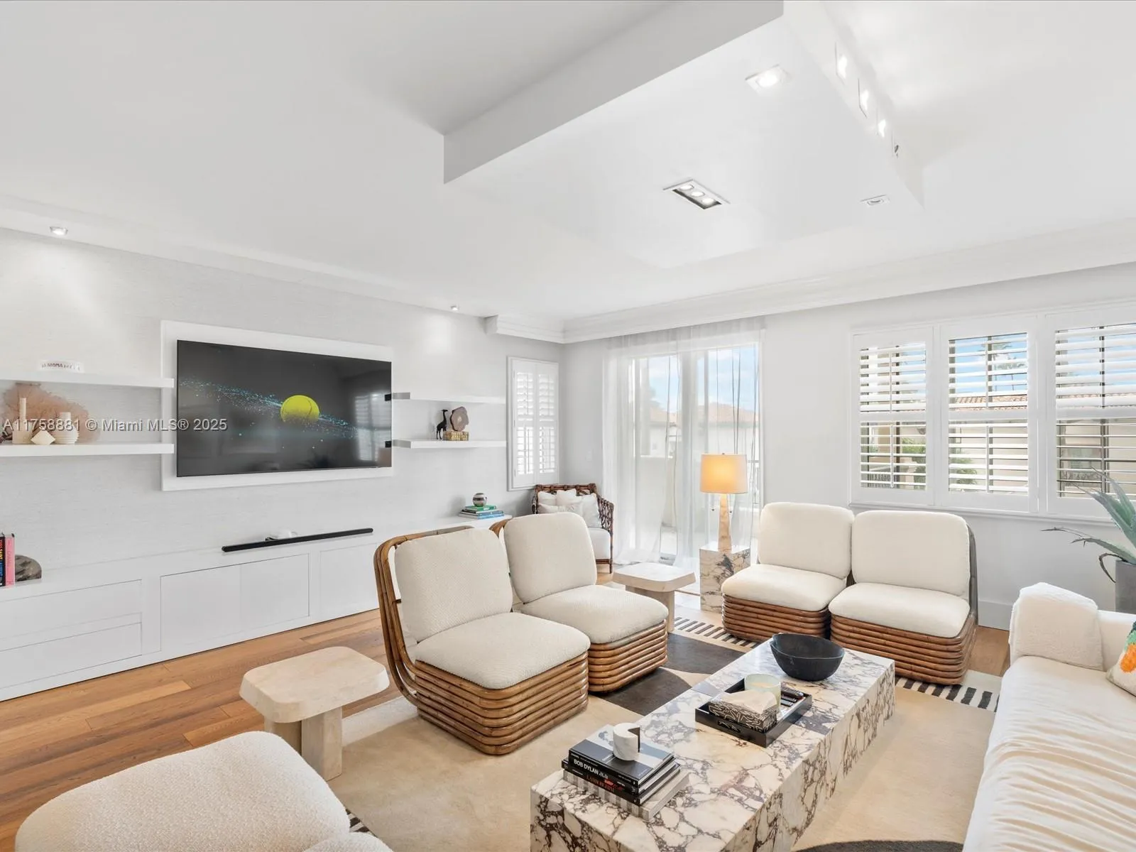19123 Fisher Island Dr # 19123, Miami Beach FL 33109