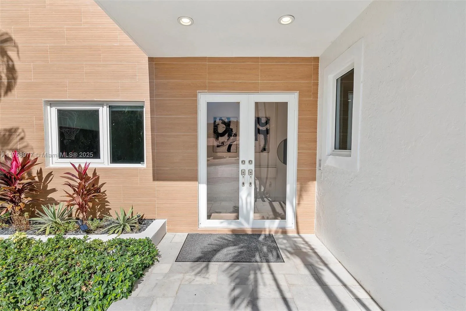 201 Atlantic Ave, Sunny Isles Beach FL 33160