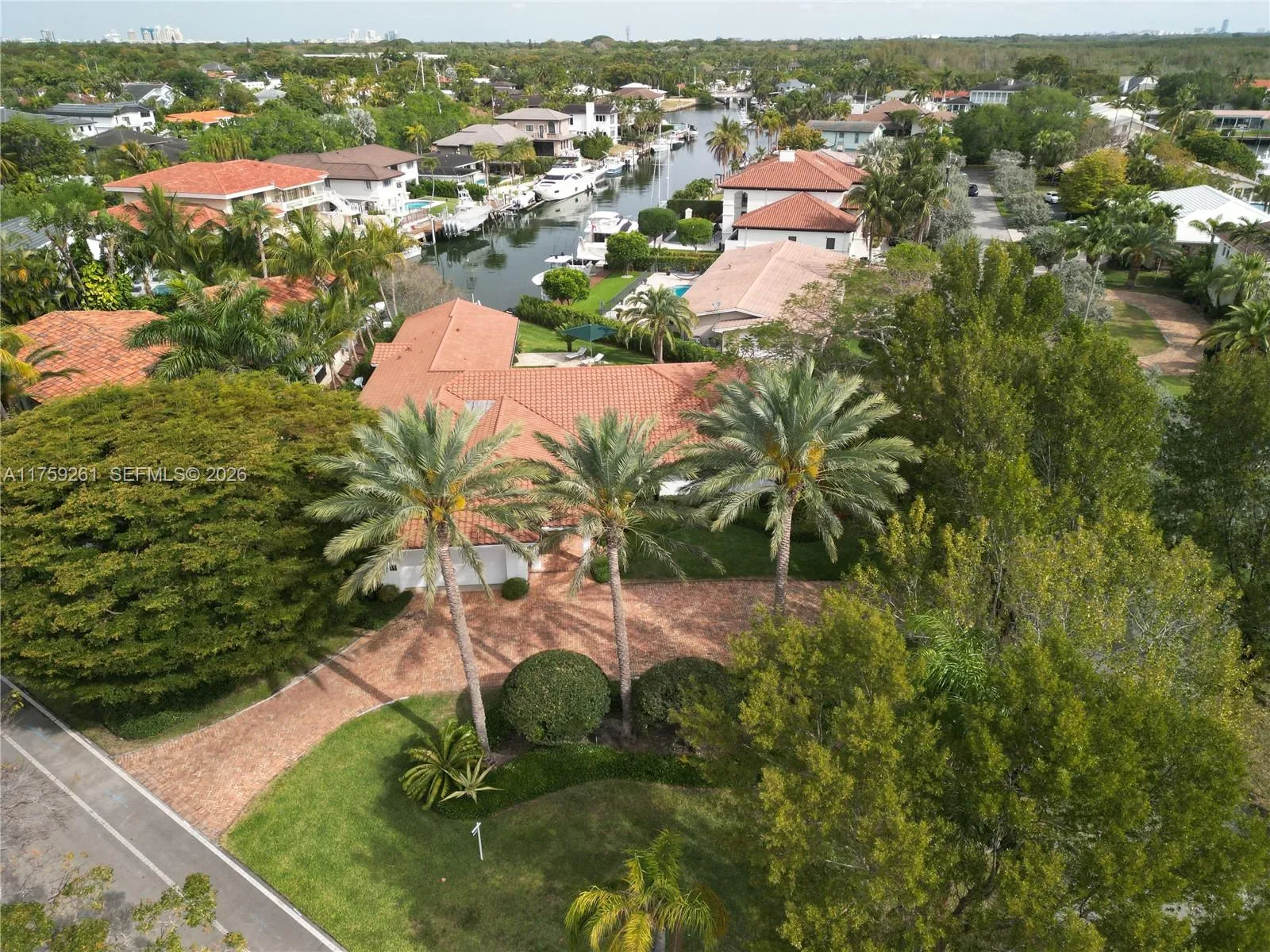 5 bedroom 4 bath for sale at 1117 Bella Vista Ave, Coral Gables FL 33156
