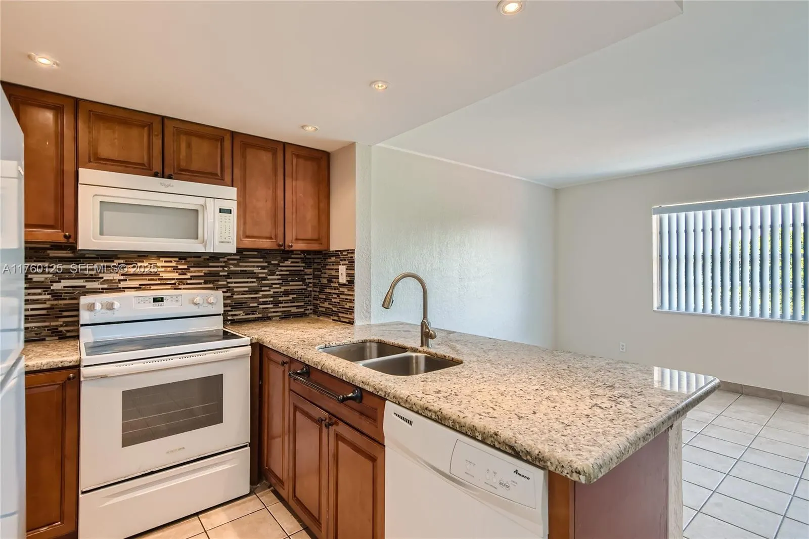 1855 Plunkett St # 406, Hollywood FL 33020