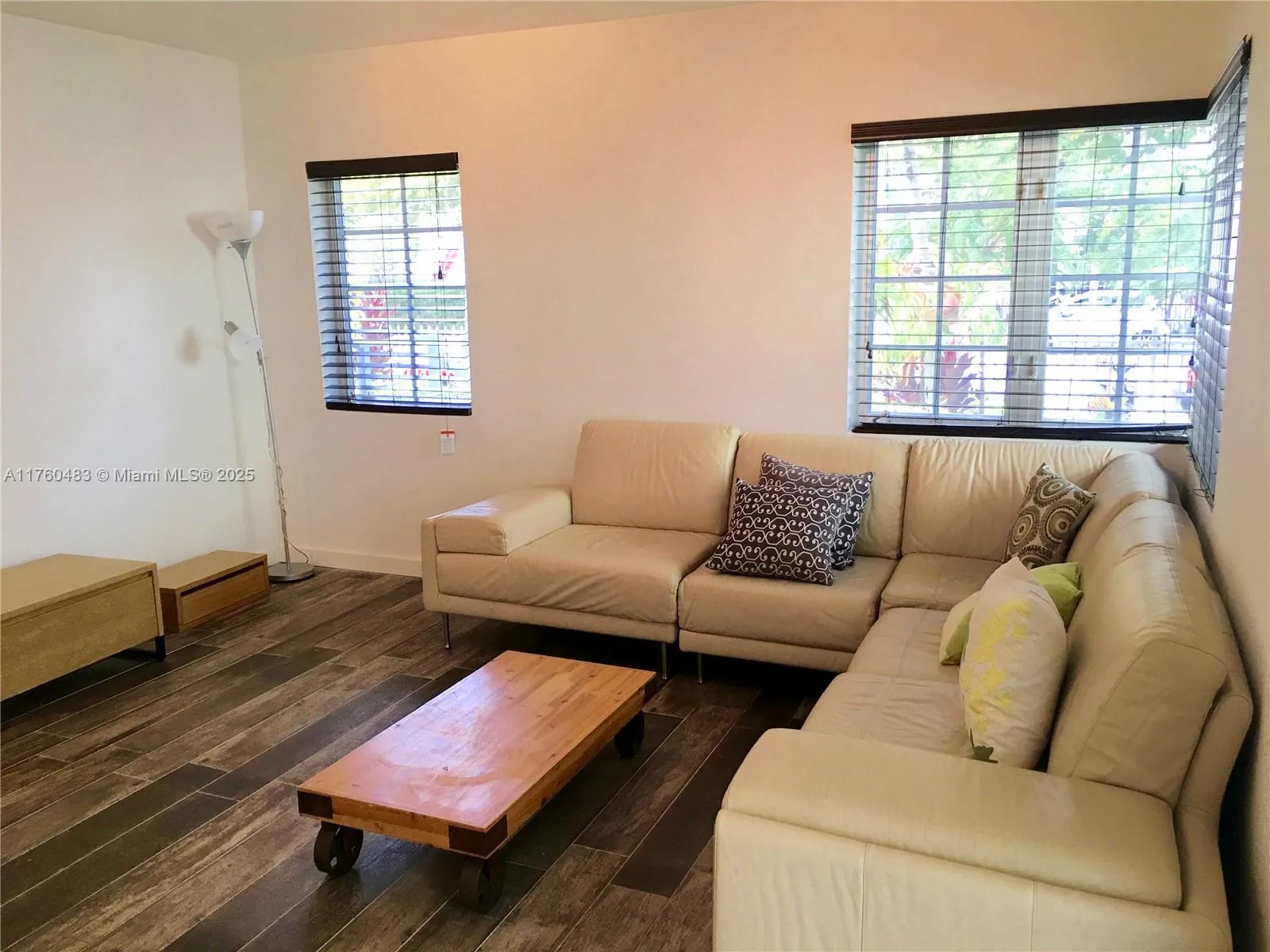 645 Michigan Ave # C, Miami Beach FL 33139