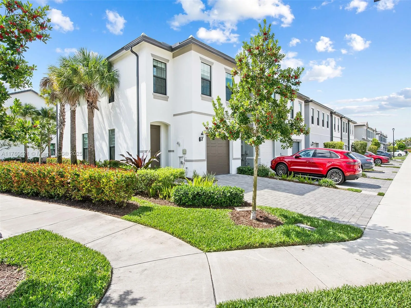 3 bedroom 2 bath for sale at 2102 N Appleton Cir N # 2102, Oakland Park FL 33309