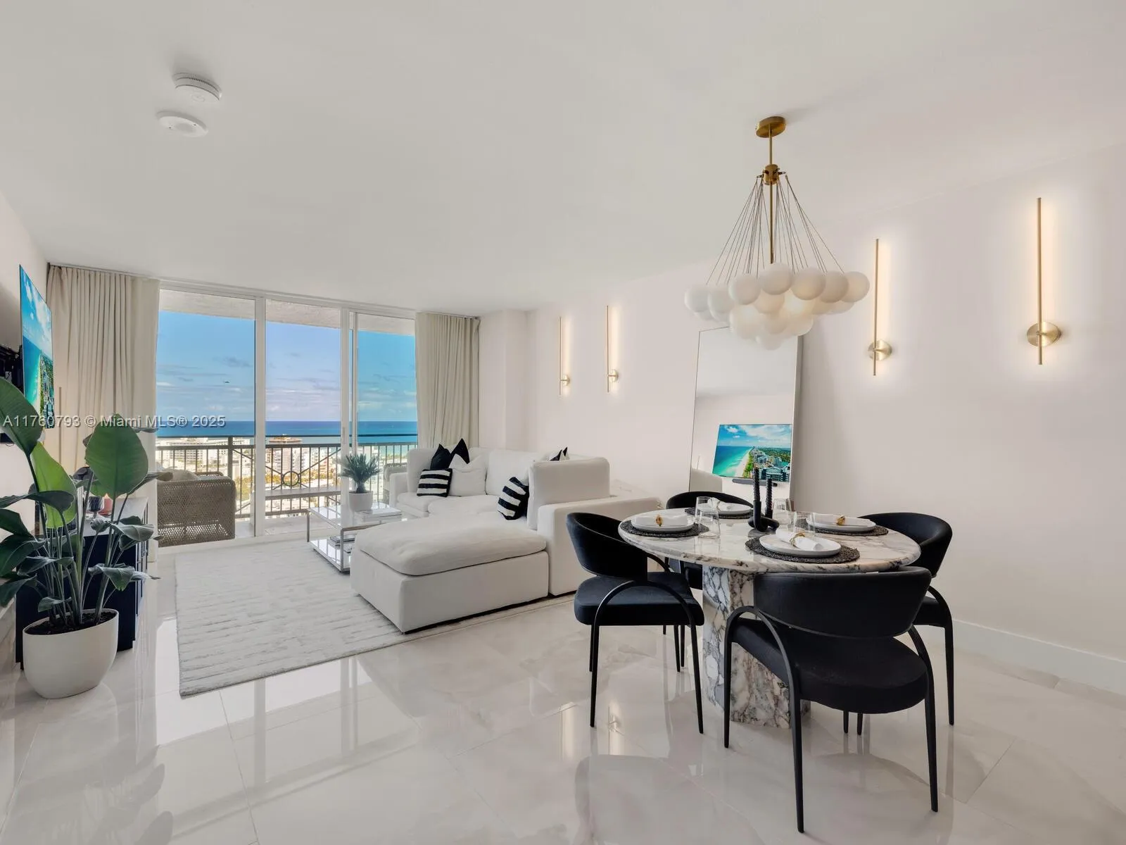 90 Alton Rd # 2207, Miami Beach FL 33139
