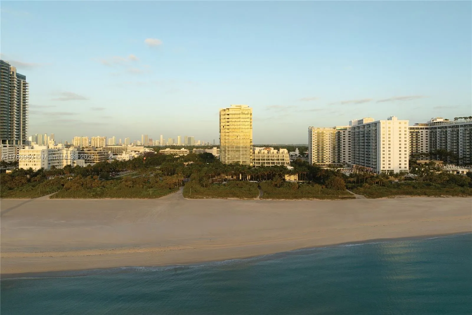2 bedroom 2 bath for sale at 2201 Collins Ave, Miami Beach FL 33139