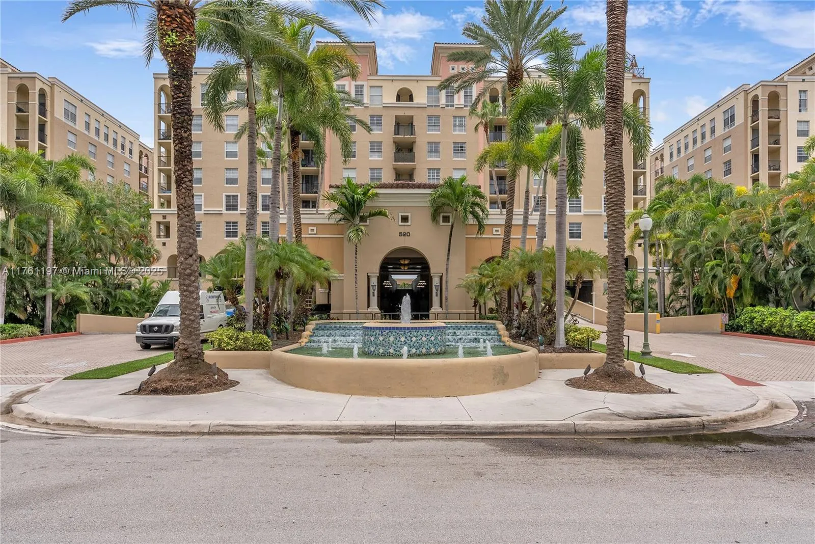 1 bedroom 1 bath for sale at 520 SE 5th Ave # 1507, Fort Lauderdale FL 33301