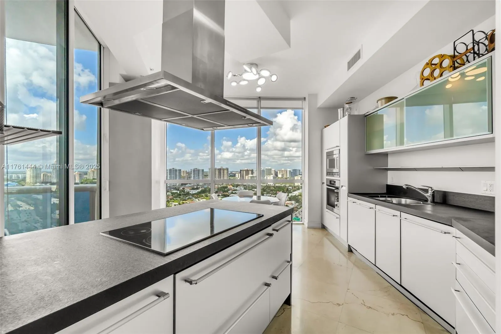 18201 Collins Ave # 3601, Sunny Isles Beach FL 33160
