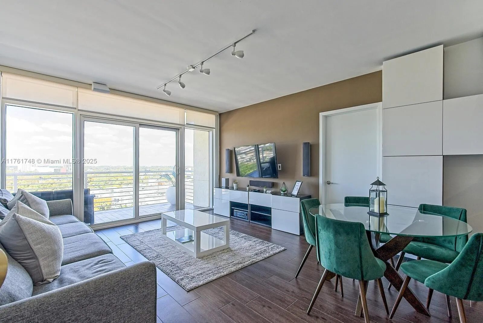 2 bedroom 2 bath for sale at 3250 NE 1st Ave # 1006, Miami FL 33137