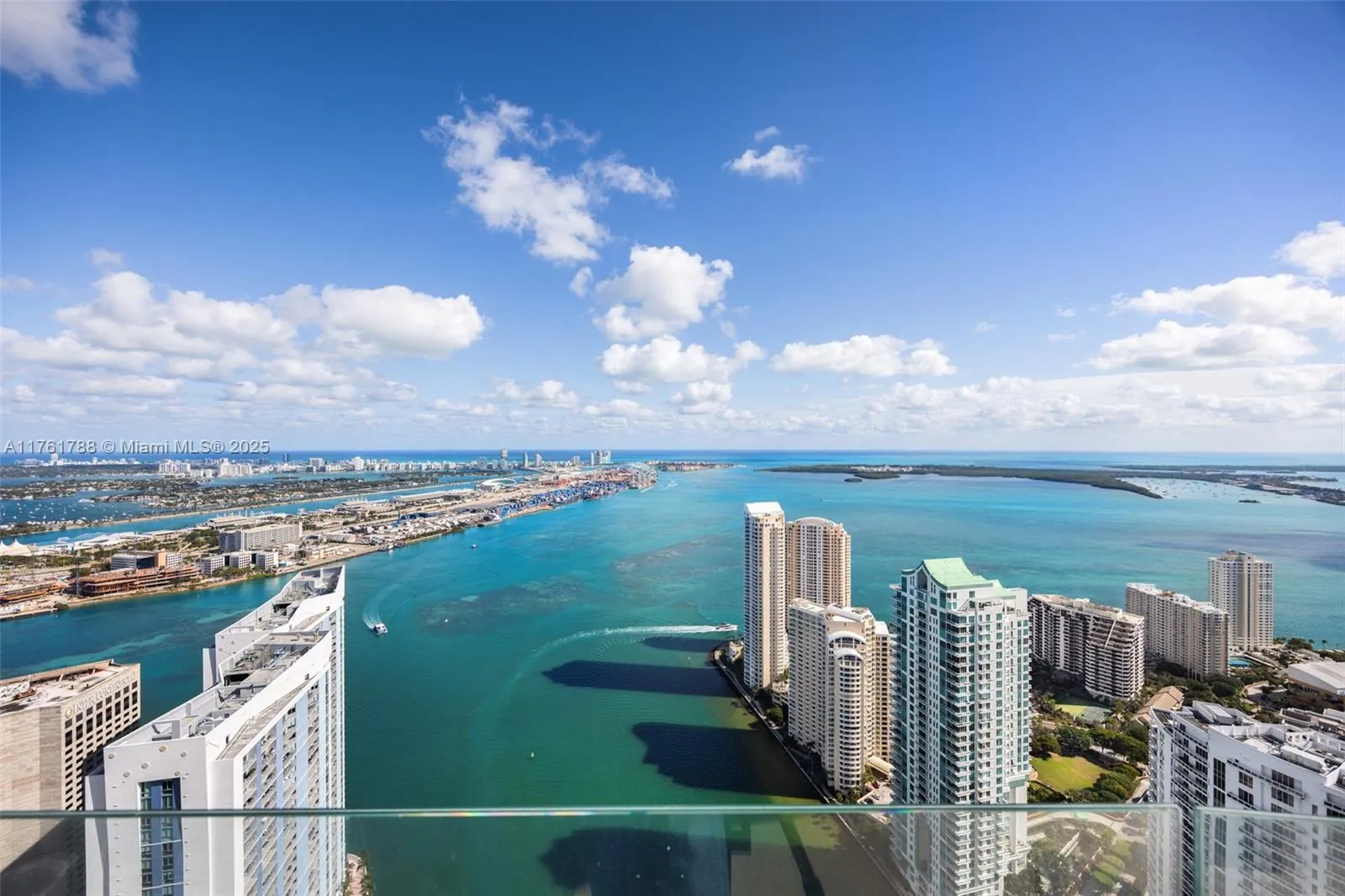 5 bedroom 5 bath for sale at 300 Biscayne Blvd Way, Miami FL 33131