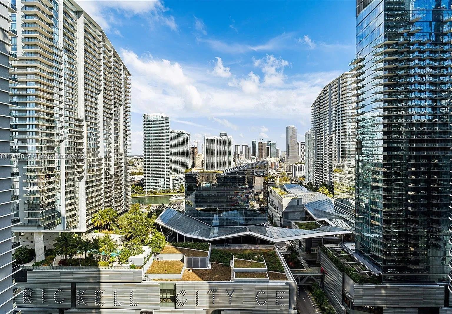 1 bedroom 1 bath for sale at 55 SW 9th St # 1107, Miami FL 33130