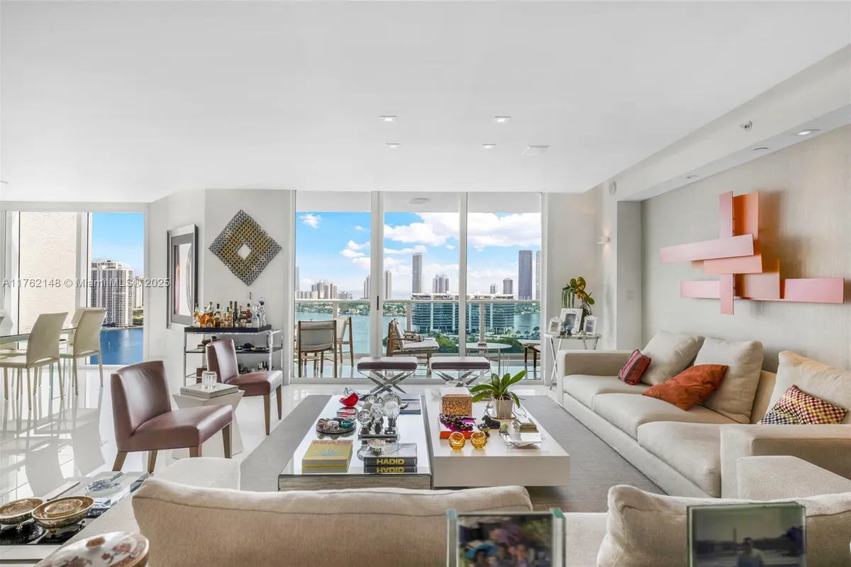 3301 NE 183rd St # 2406, Aventura FL 33160