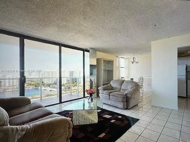 3625 N Country Club Dr # 2601, Aventura FL 33180