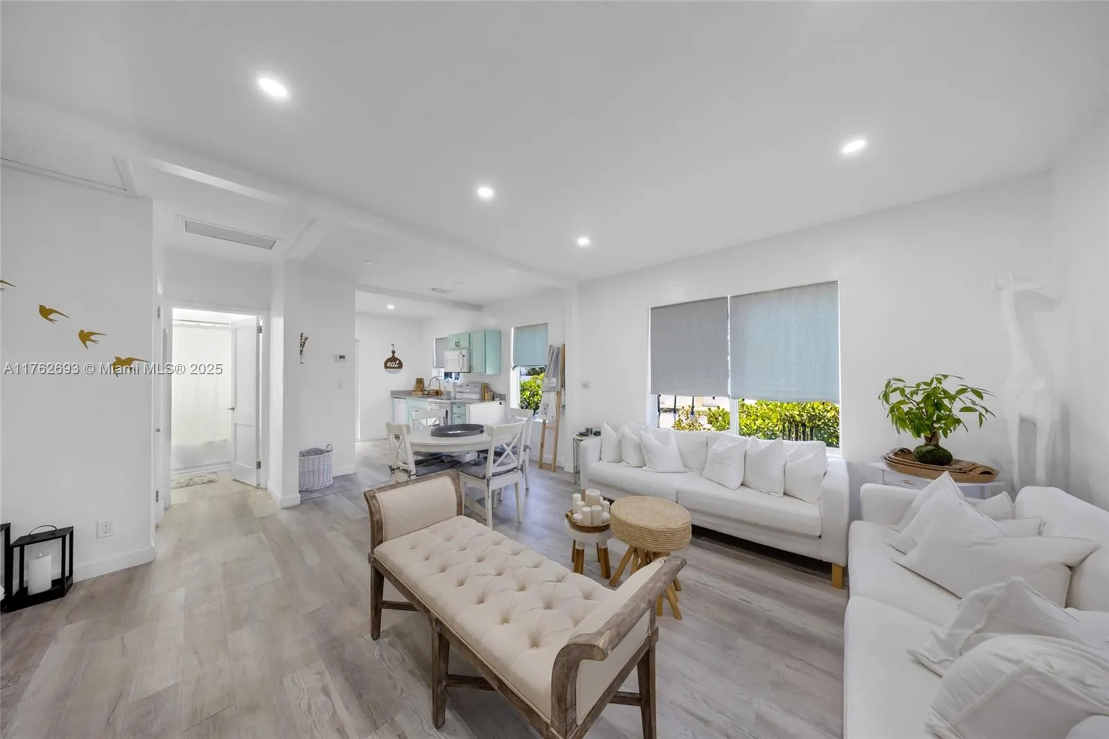 1556 Jefferson St, Hollywood FL 33020