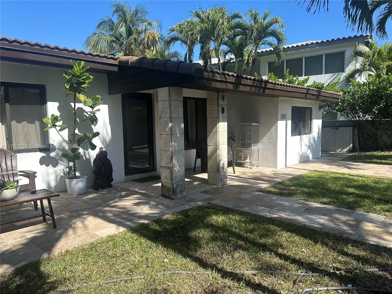 4 bedroom 2 bath for sale at 2054 Alton Rd, Miami Beach FL 33140