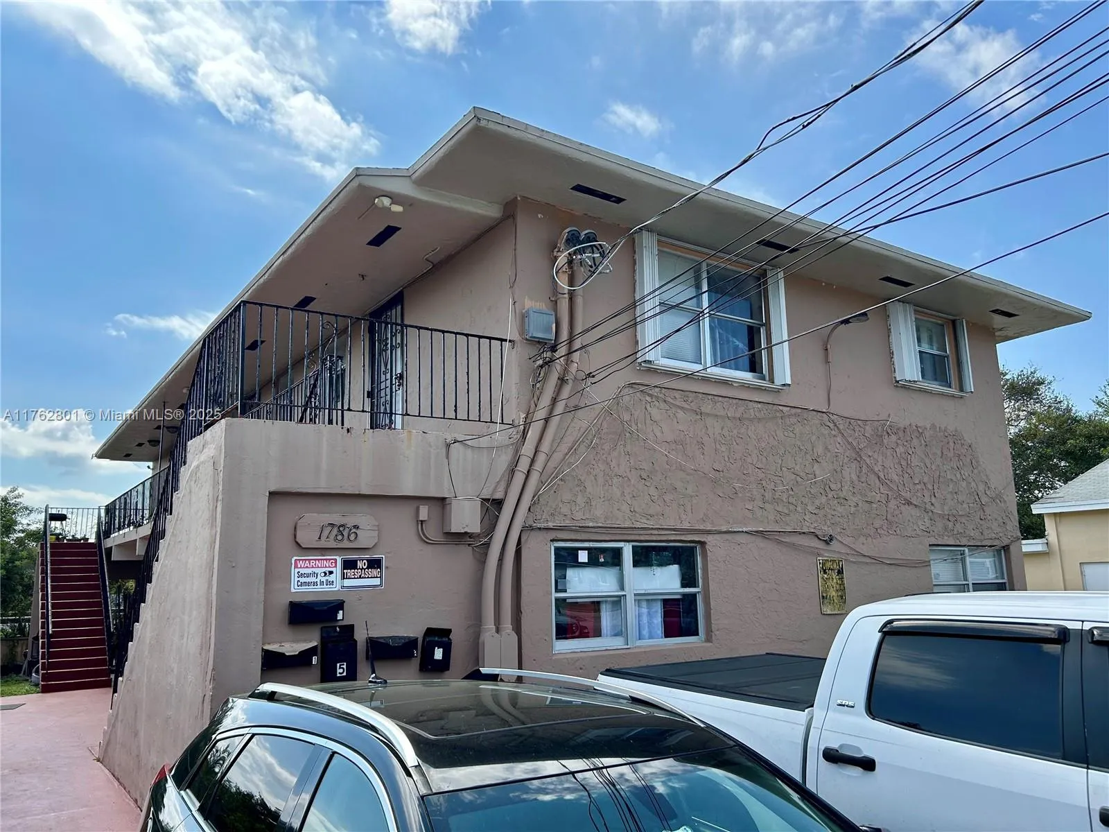 ali baba ave, Opa-Locka FL 33054