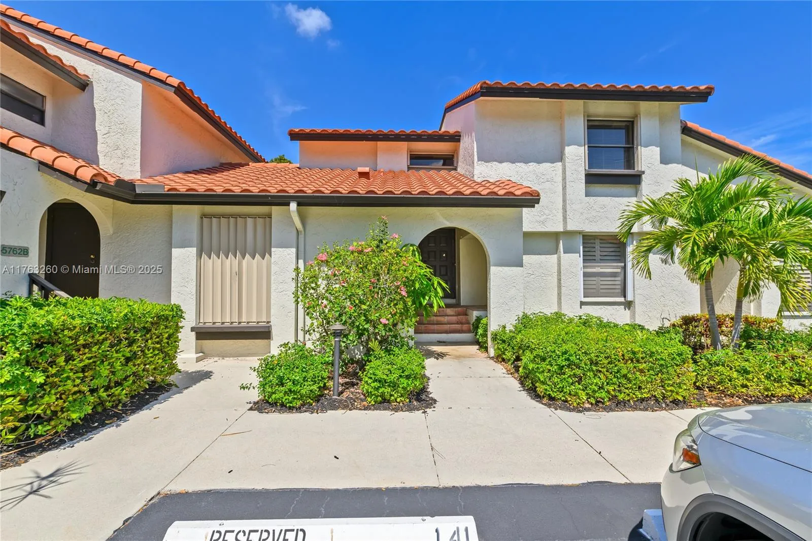 3 bedroom 3 bath for sale at 5762 Fox Hollow Dr # C, Boca Raton FL 33486