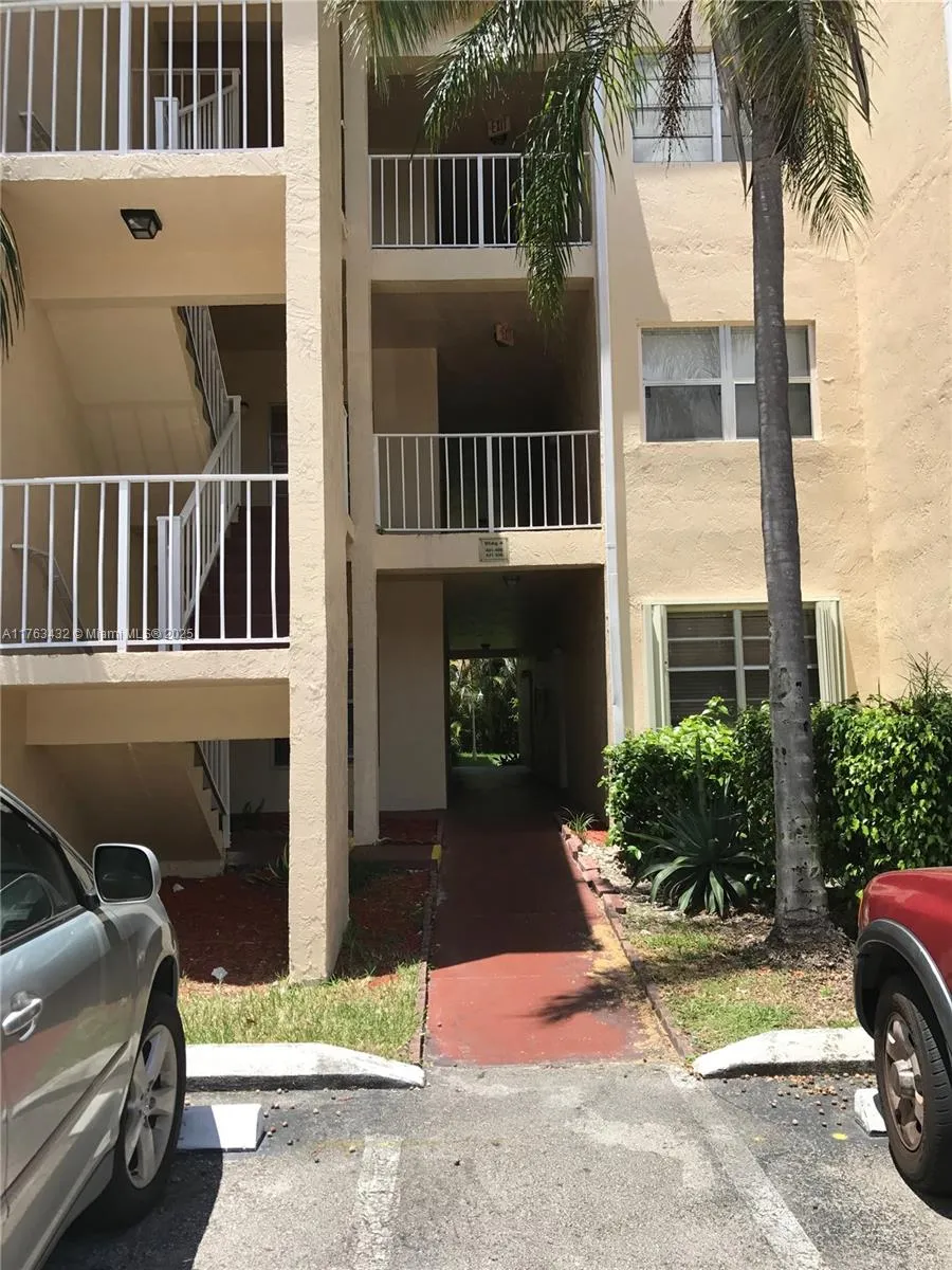 15315 SW 106th Ter # 404, Miami FL 33196