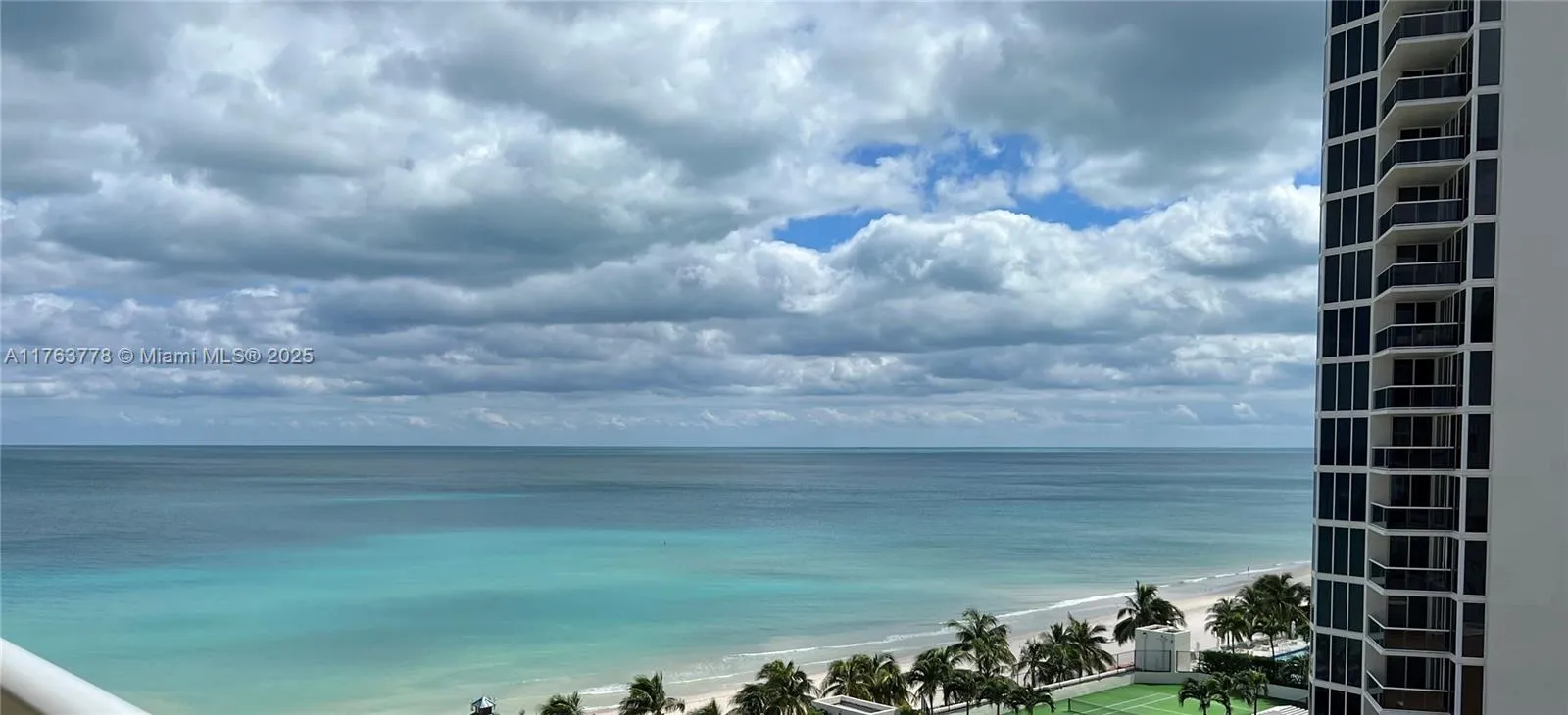 1 bath for rent at 19201 Collins Ave # 805, Sunny Isles Beach FL 33160