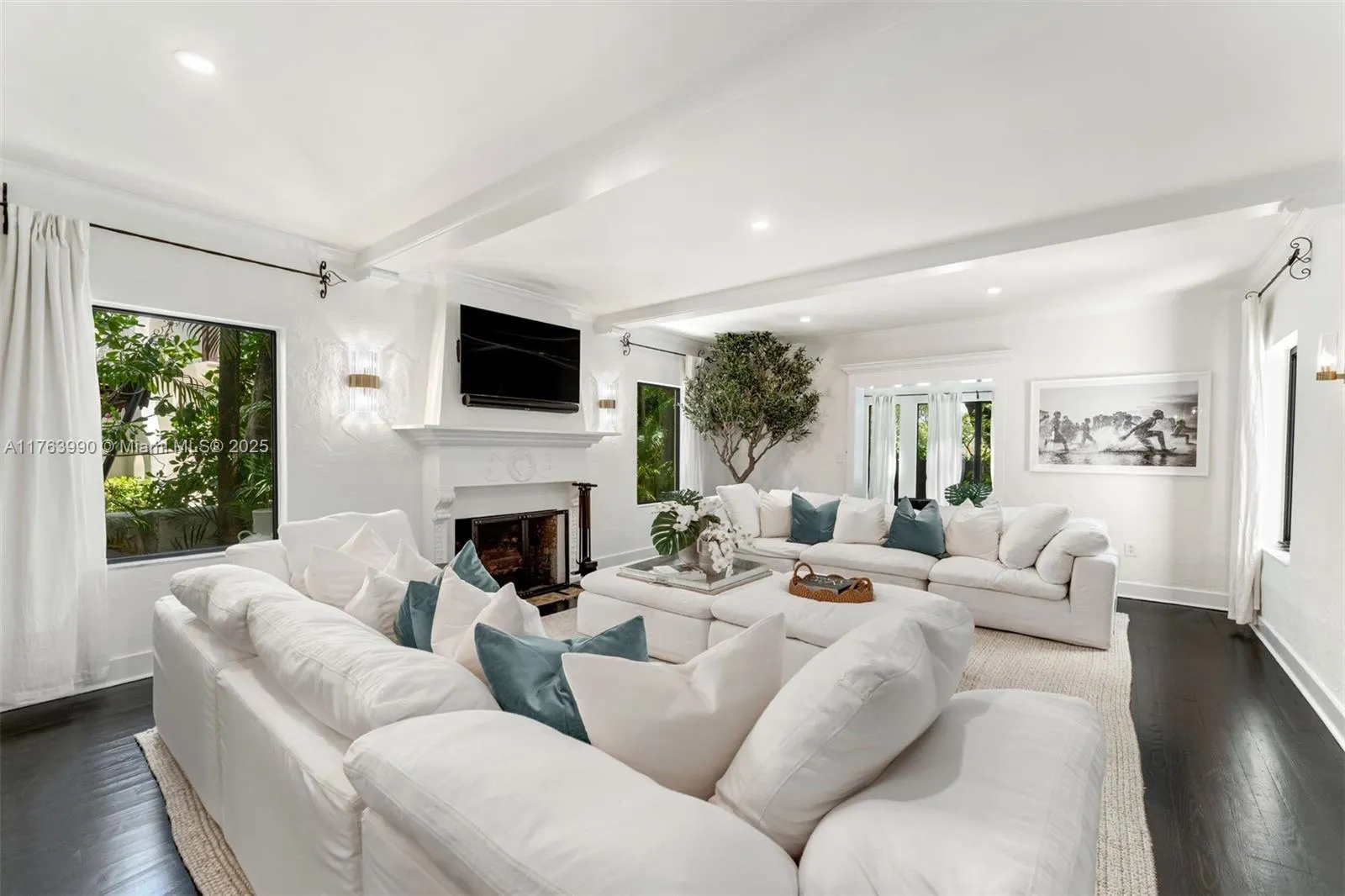 4430 Alton Rd, Miami Beach FL 33140