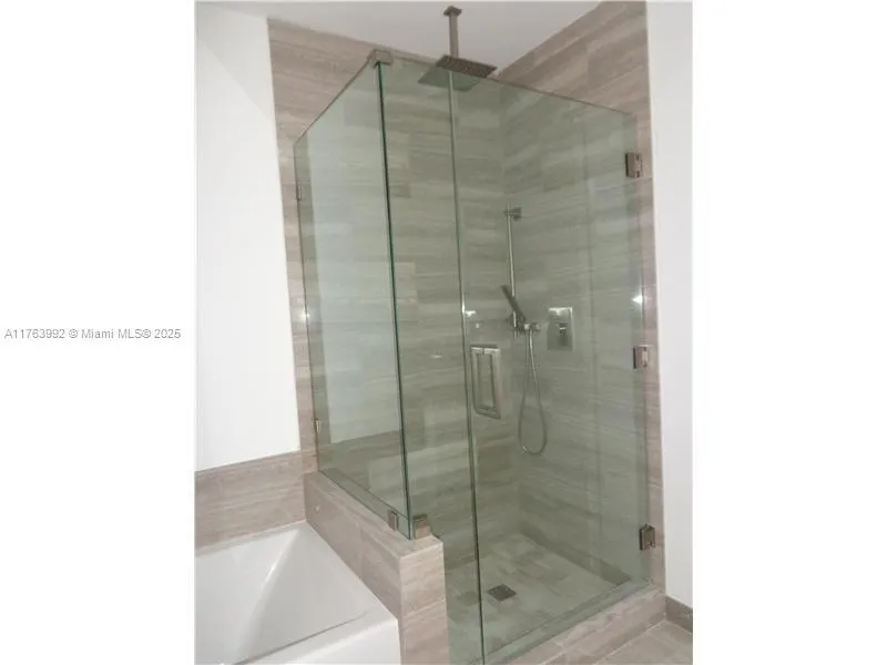 1300 Brickell Bay Dr # 2603, Miami FL 33131