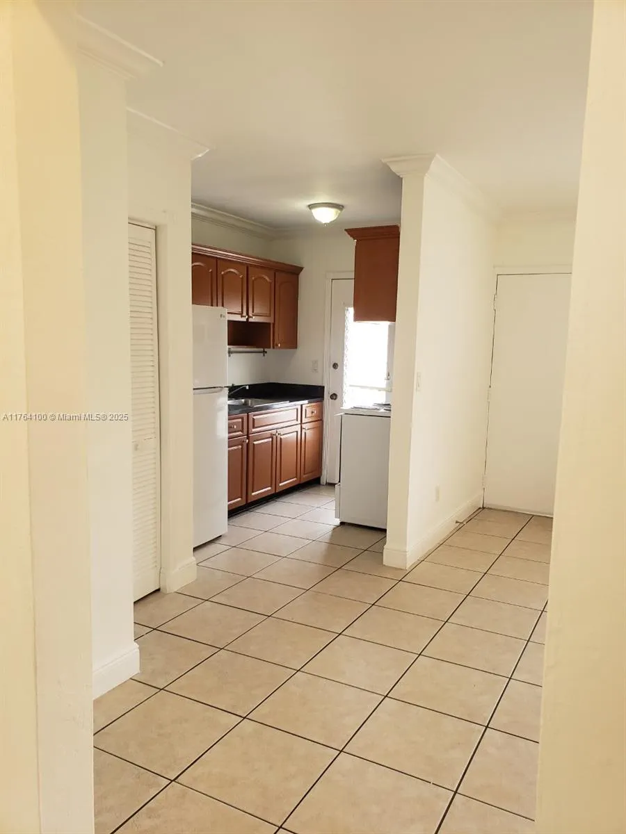 318 Majorca Ave # 306, Coral Gables FL 33134