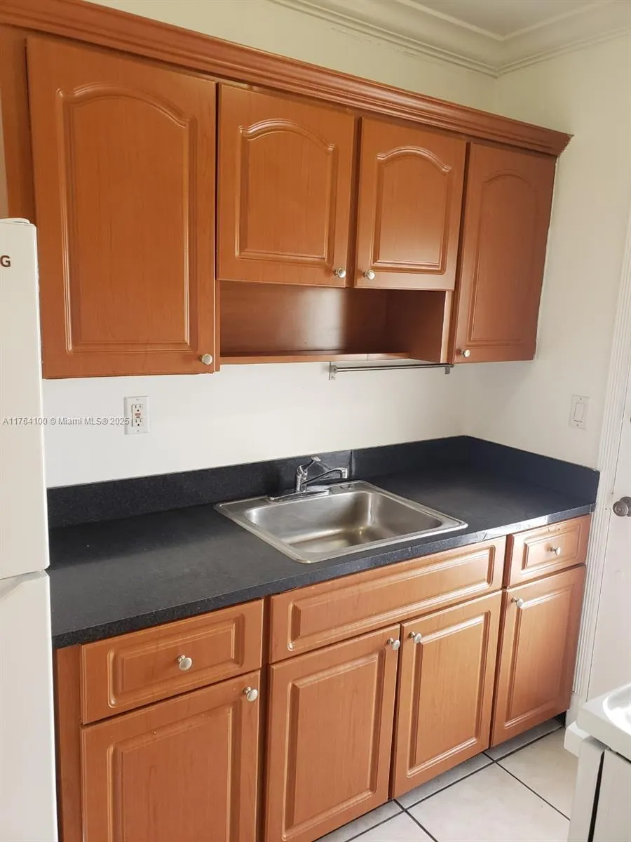318 Majorca Ave # 306, Coral Gables FL 33134