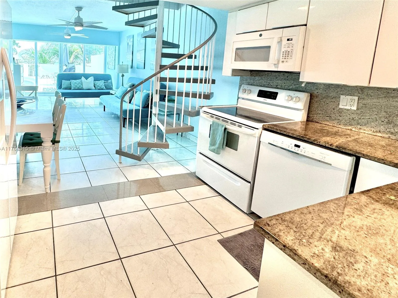 5445 Collins Ave # 11, Miami Beach FL 33140