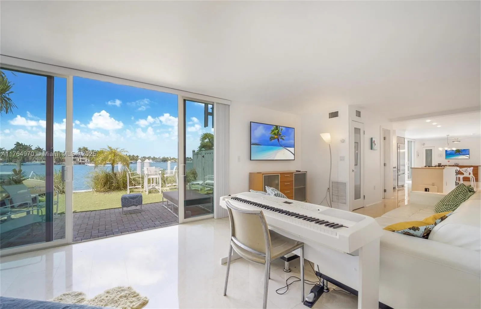 405 N Hibiscus Dr # 110, Miami Beach FL 33139