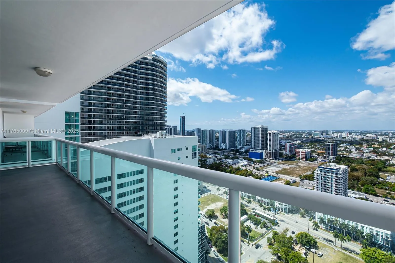 2 bedroom 2 bath for sale at 1800 N Bayshore Dr # 4110, Miami FL 33132