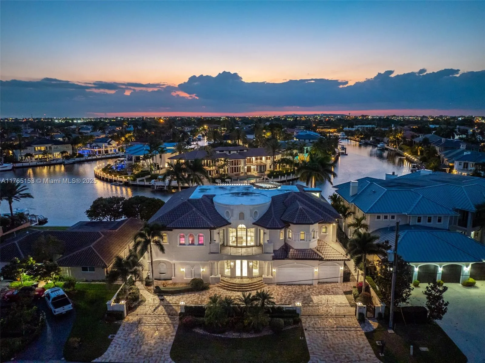 3201 NE 27th Ave, Lighthouse Point FL 33064