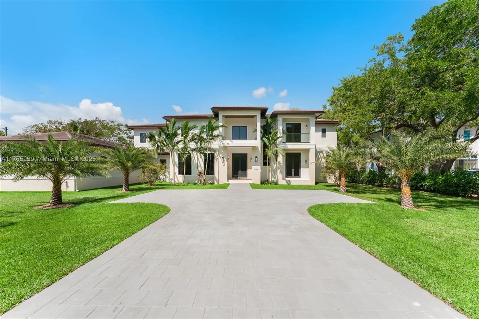 6 bedroom 7 bath for sale at 14110 Old Cutler Rd, Palmetto Bay FL 33158