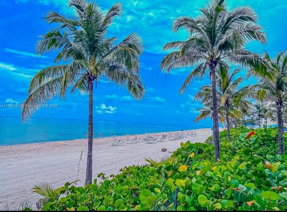 2030 S Ocean Dr # 327, Hallandale Beach FL 33009