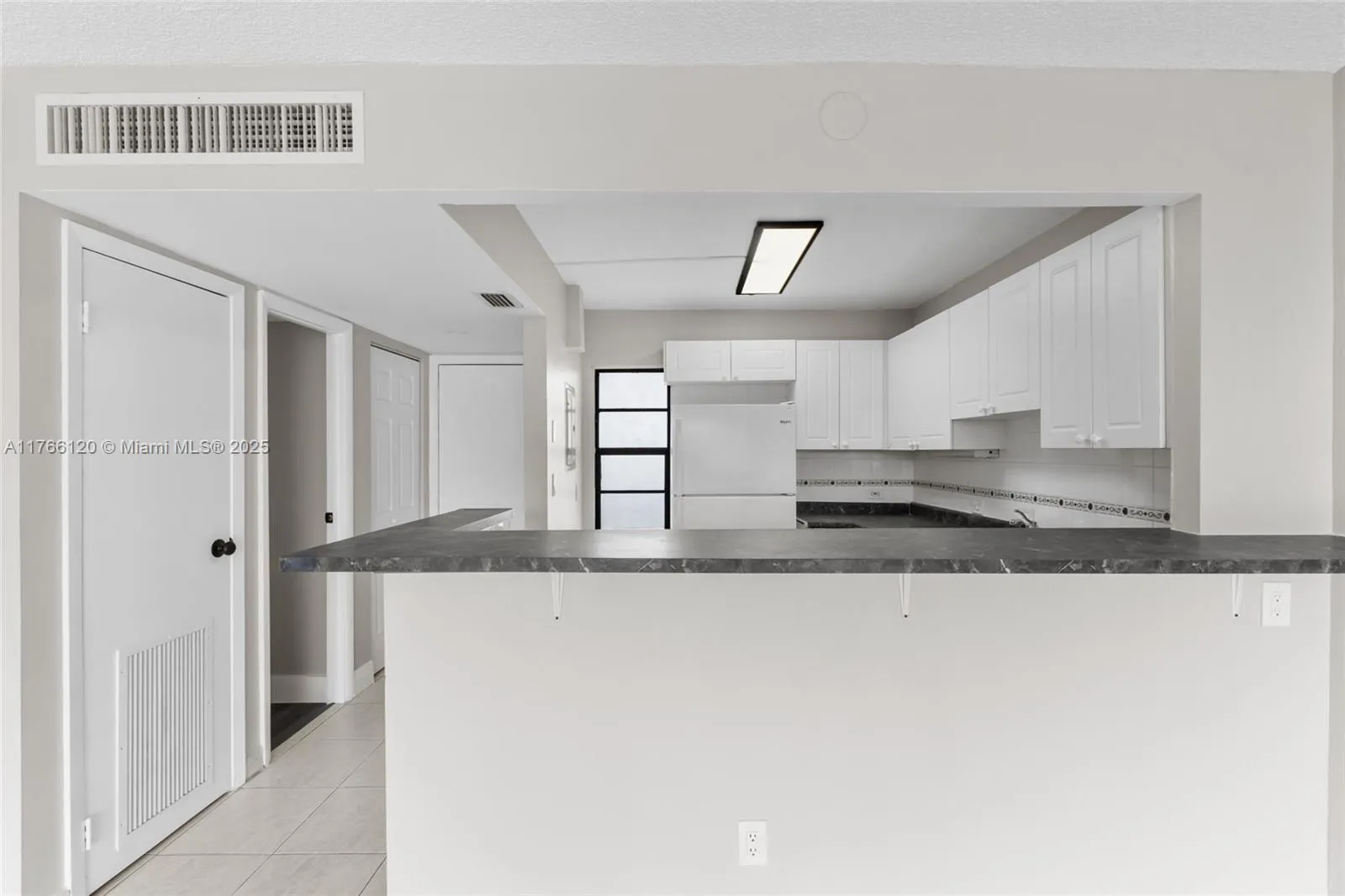 3475 N Country Club Dr # 709, Aventura FL 33180