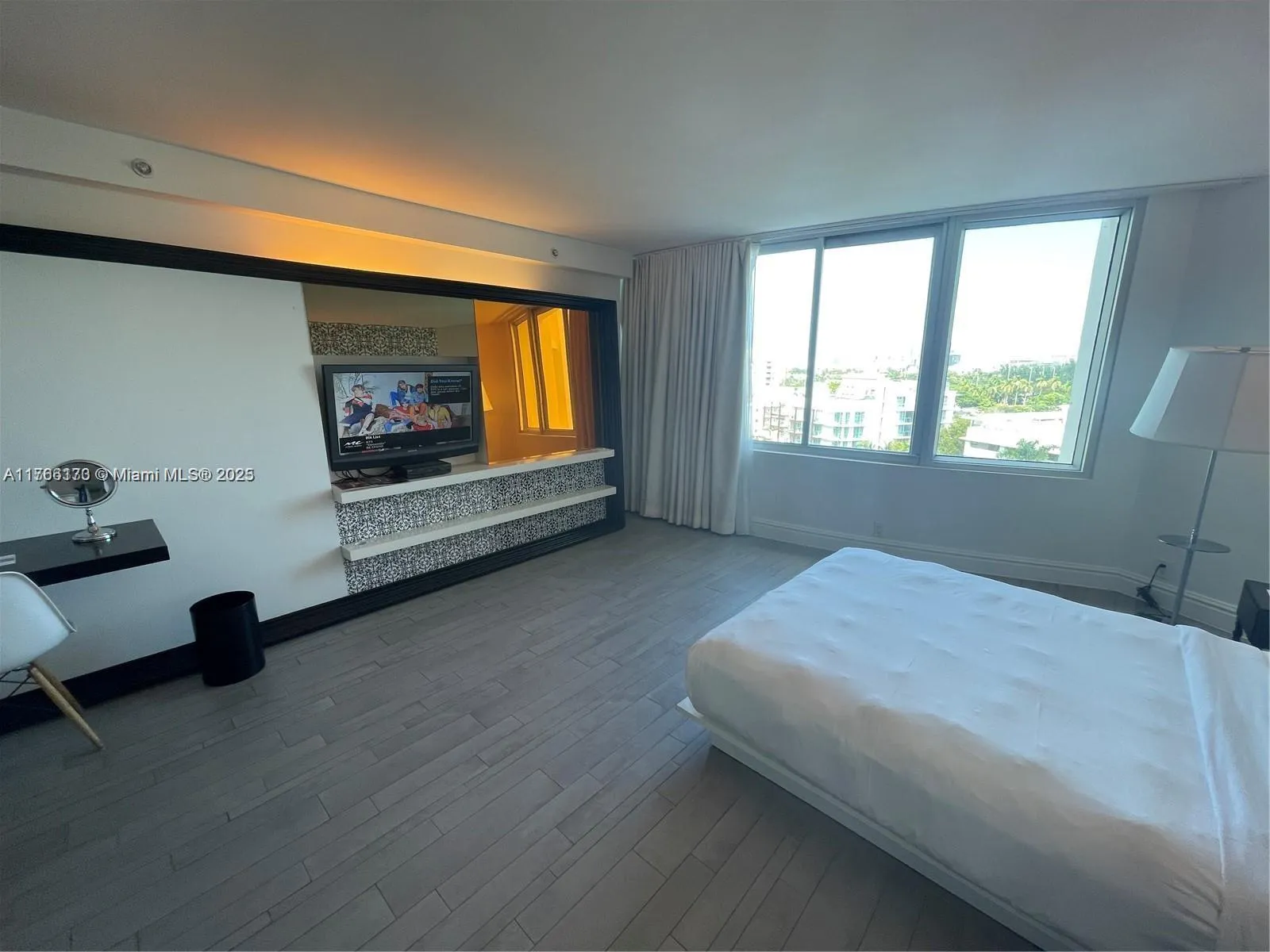 1100 West Ave # 807, Miami Beach FL 33139