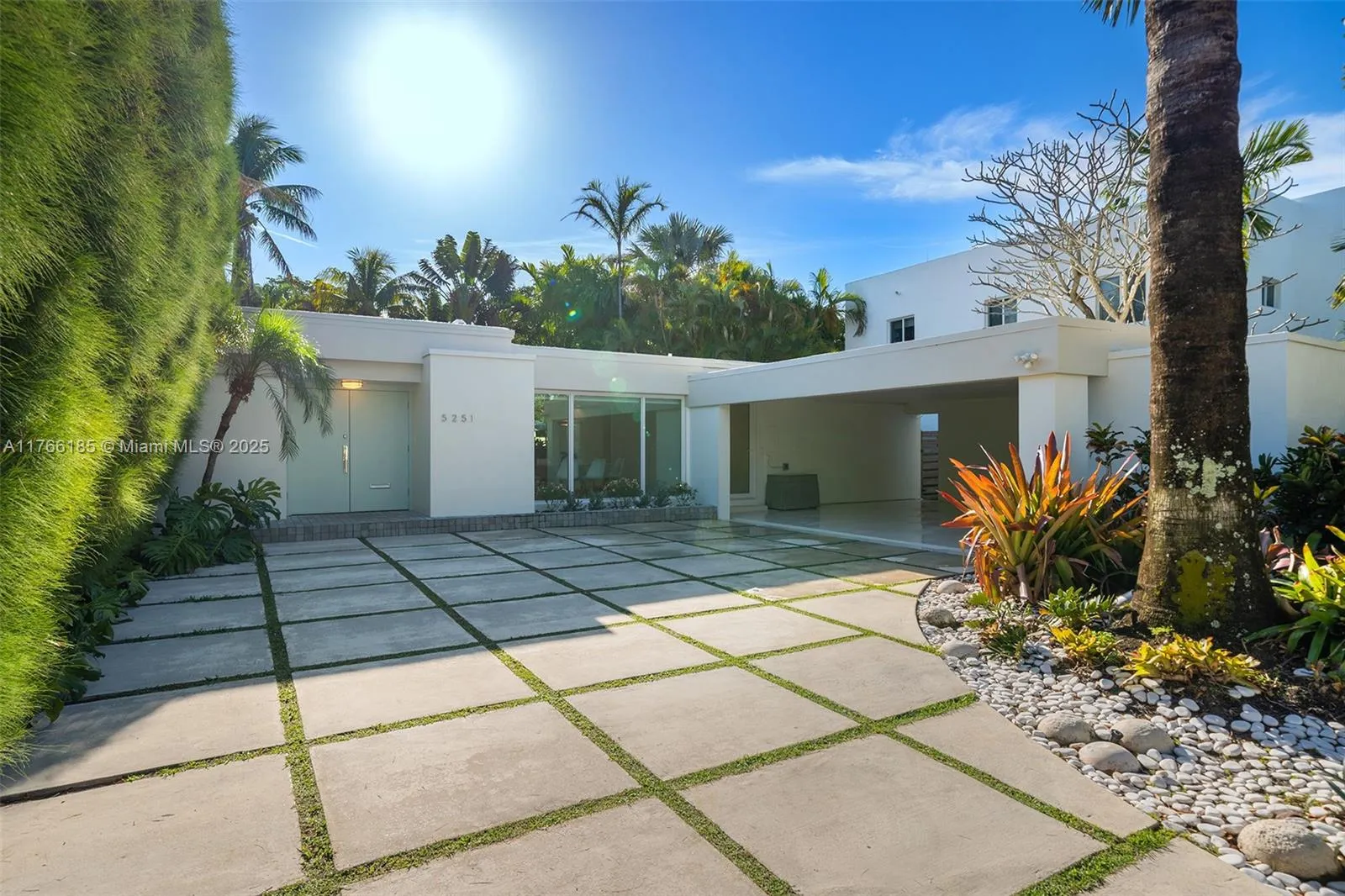 5251 La Gorce Dr, Miami Beach FL 33140