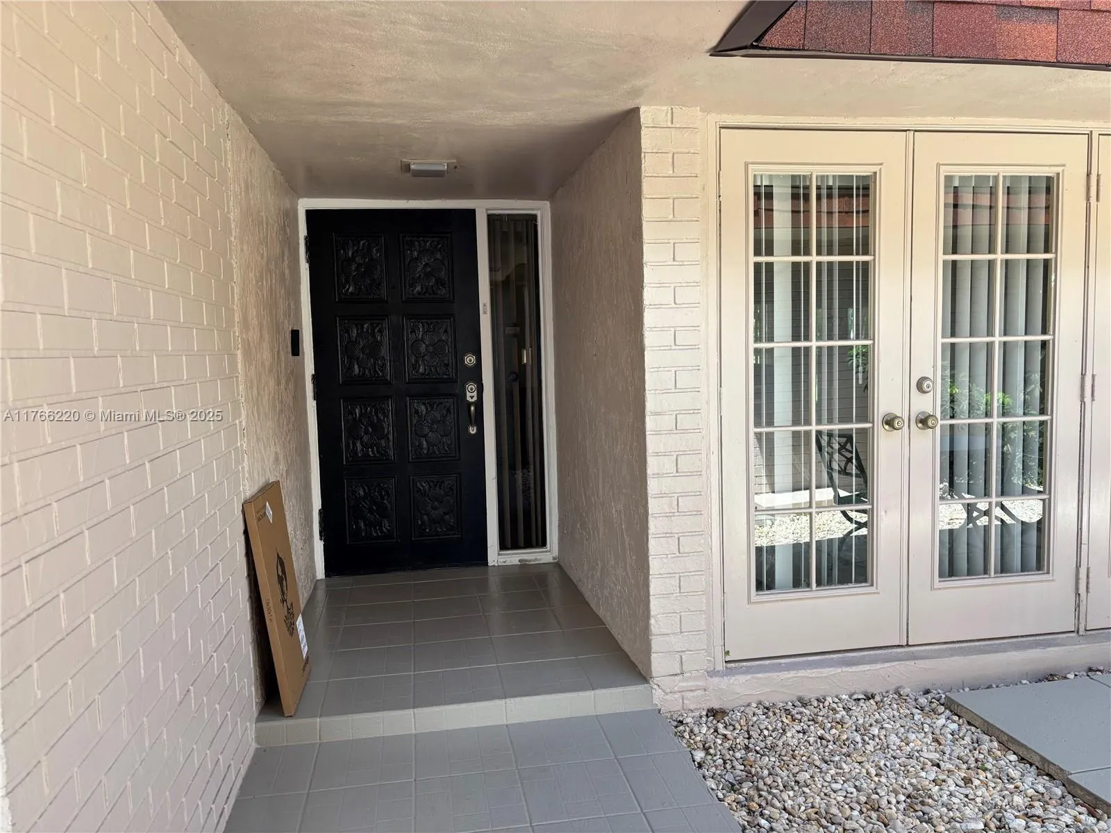 5115 Yellow Pine Ln, Tamarac FL 33319