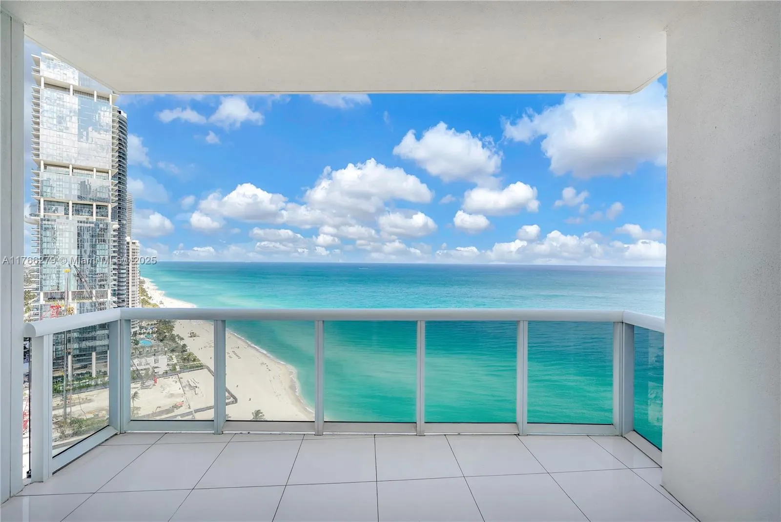 18201 Collins Ave, Sunny Isles Beach FL 33160