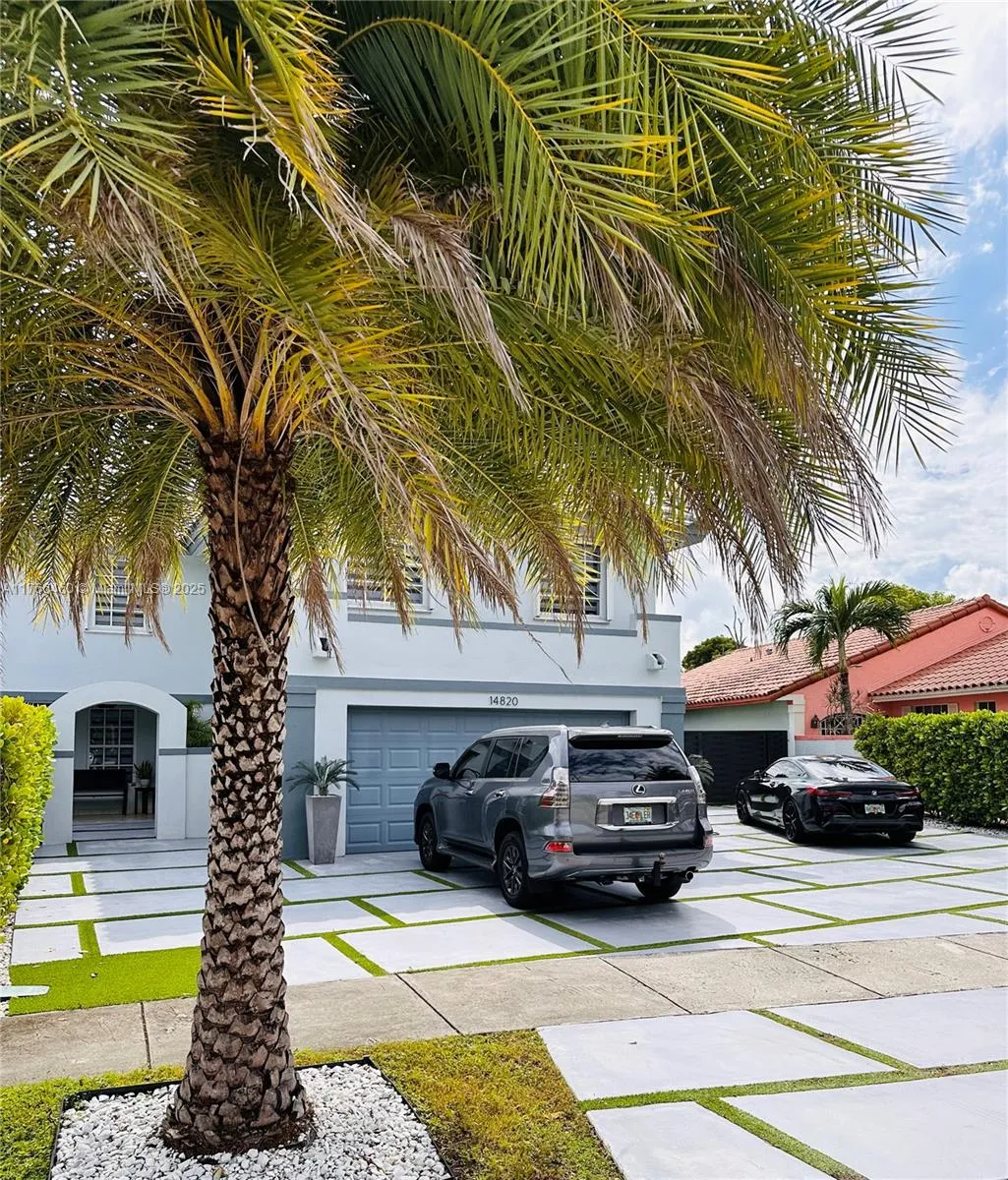 14820 SW 63rd St, Miami FL 33193