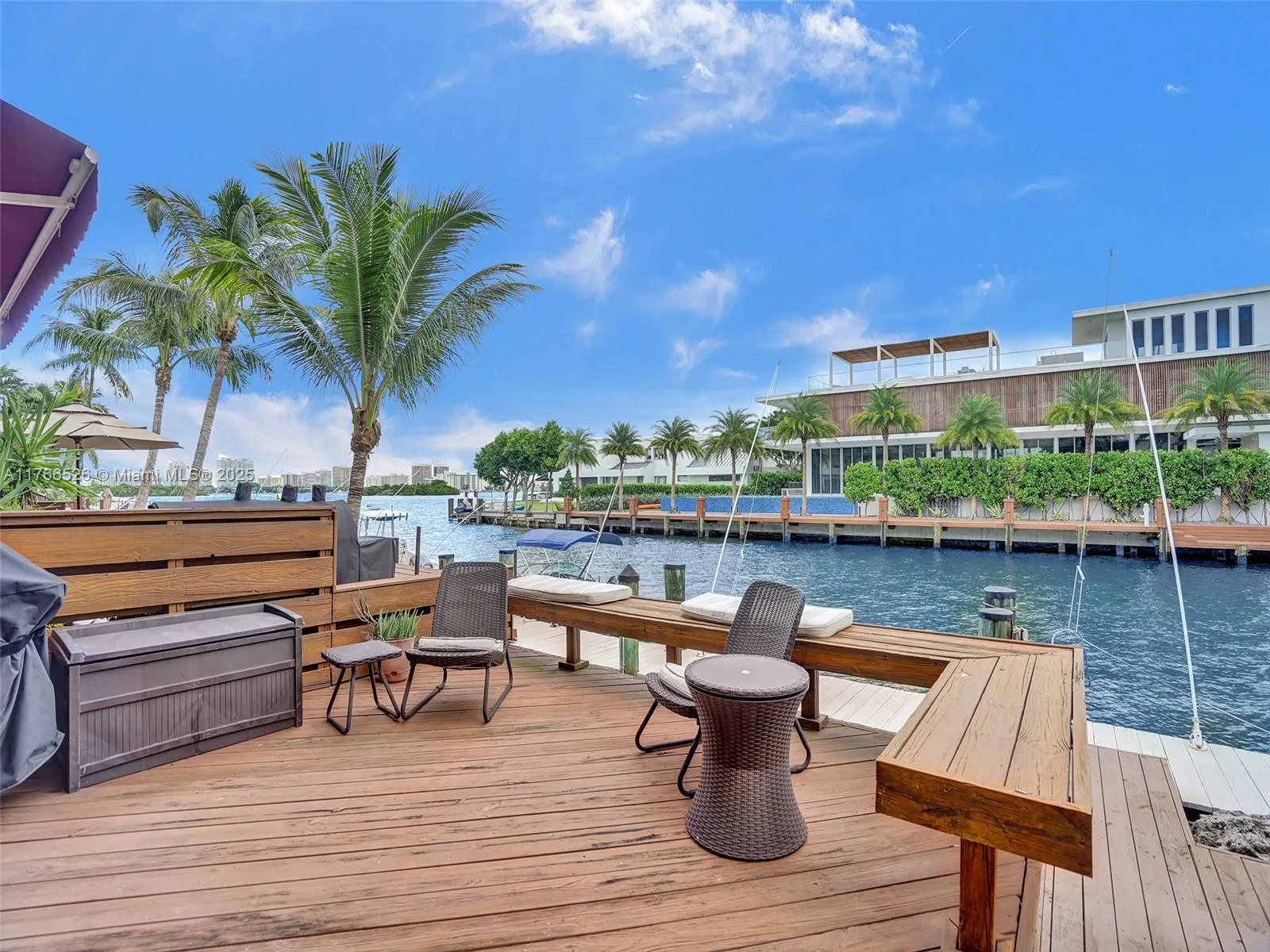 2 bedroom 2 bath for sale at 2686 NE 135th St, North Miami FL 33181