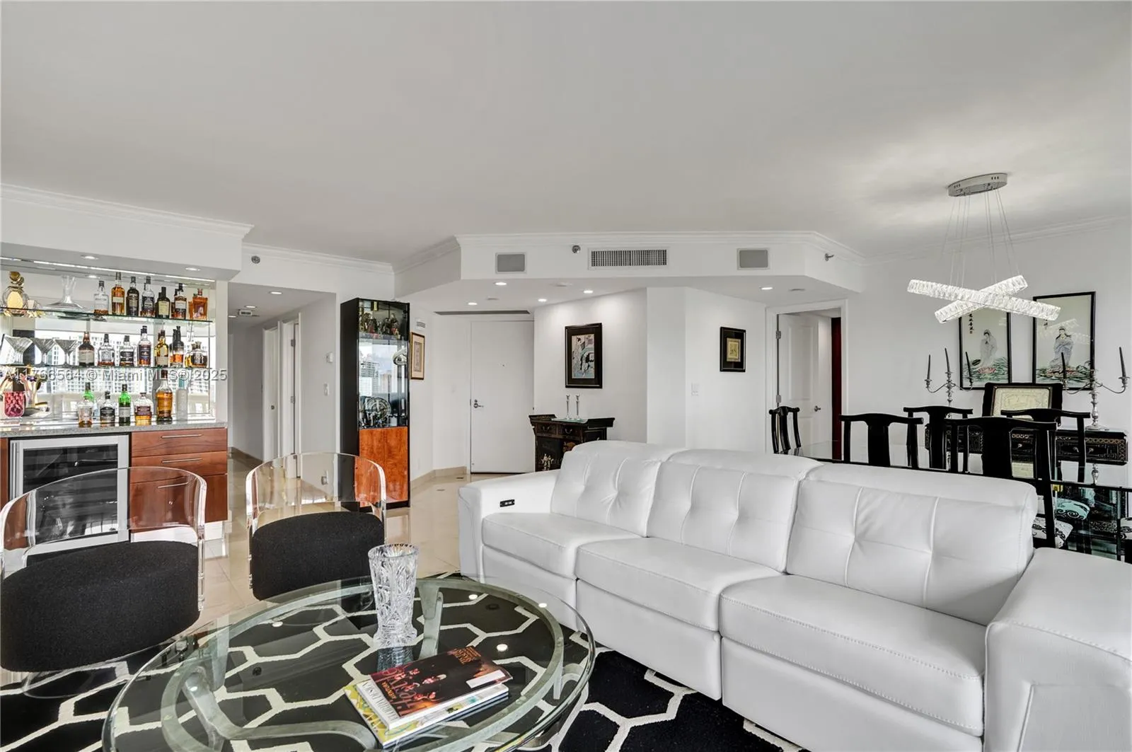 1000 Island Blvd # 2107, Aventura FL 33160