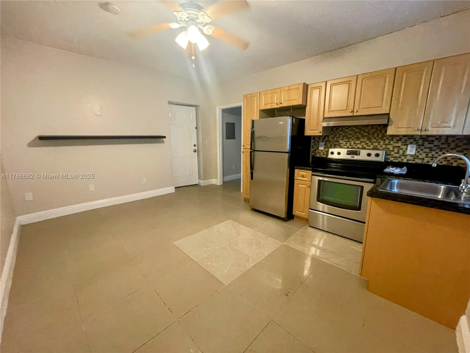 1021 NW 3rd St # 108, Miami FL 33128