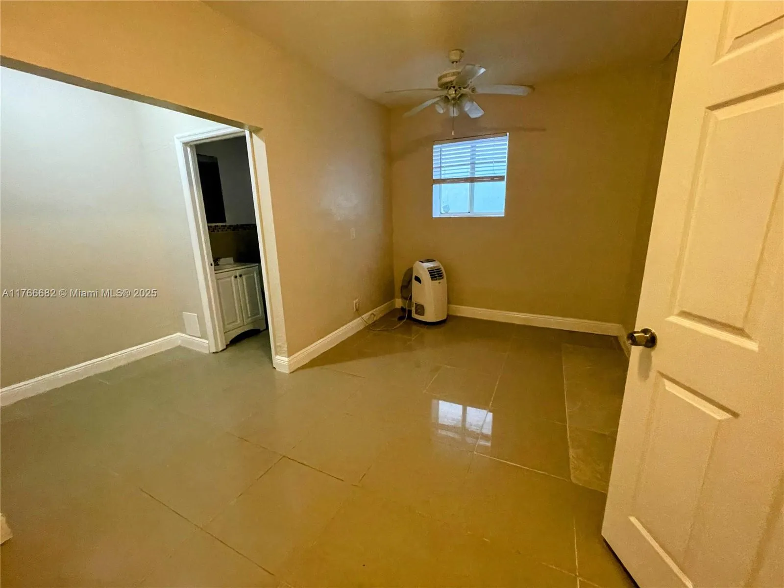 1021 NW 3rd St # 108, Miami FL 33128