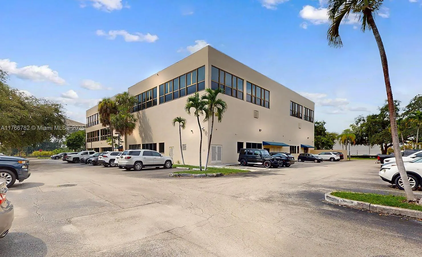 14100 Palmetto Frntg Rd # 210, Miami Lakes FL 33016