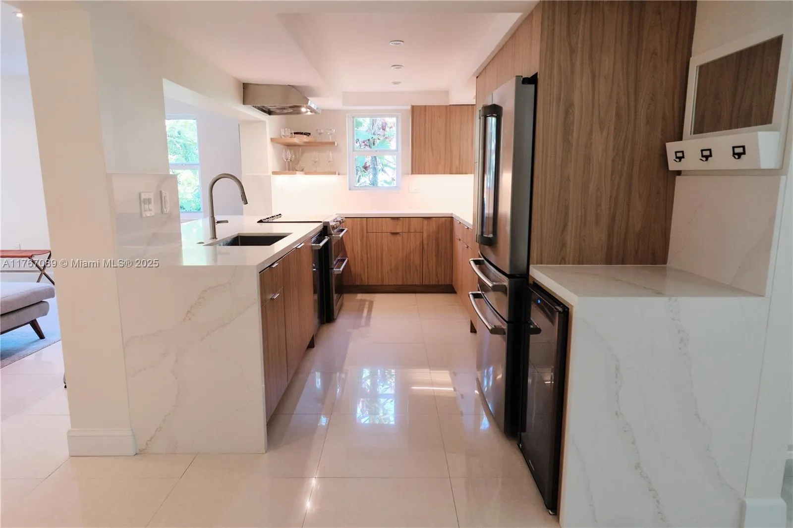 824 Alberca St, Coral Gables FL 33134