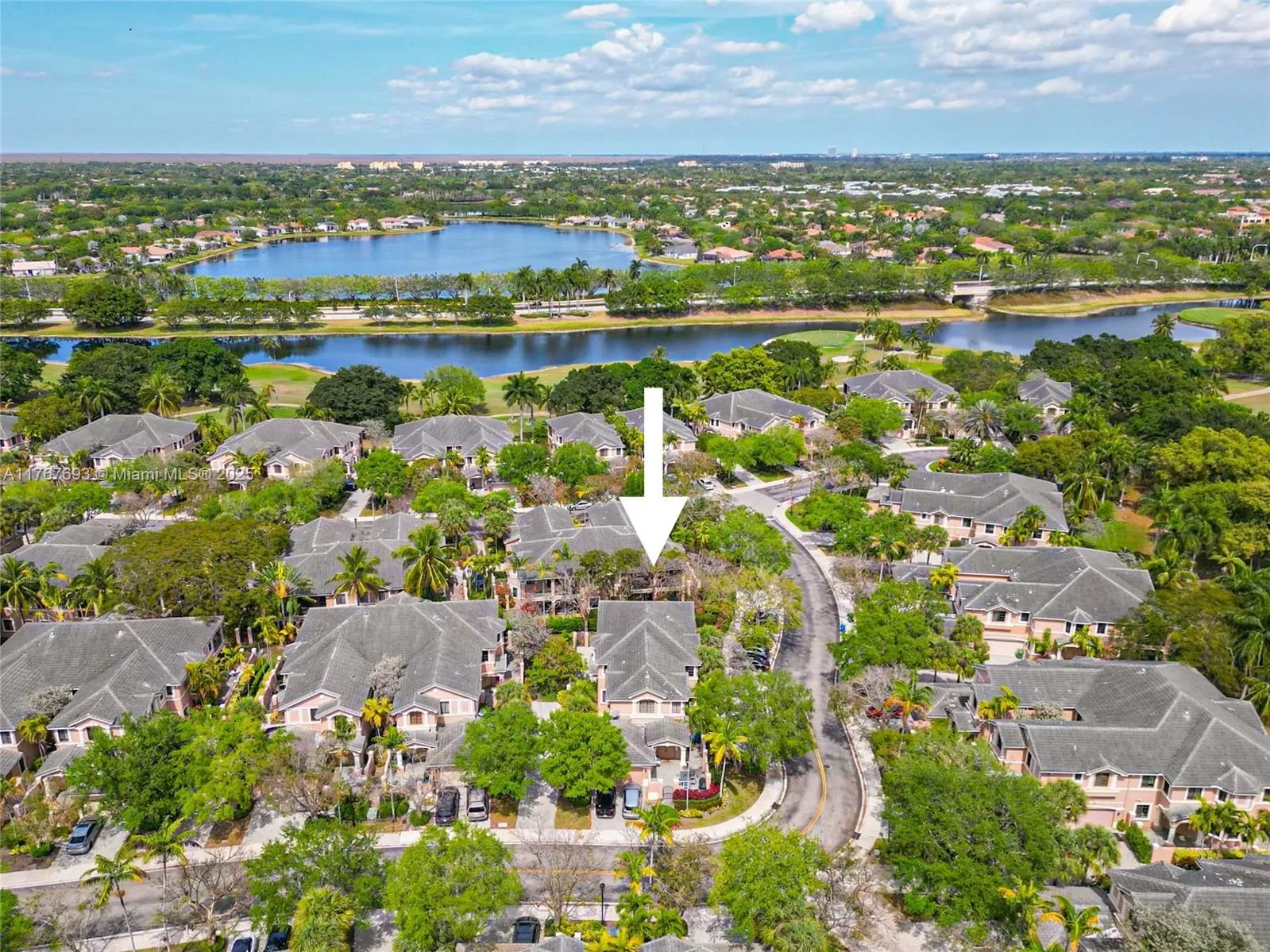 3 bedroom 3 bath for sale at 2790 center court dr # 31, Weston FL 33332