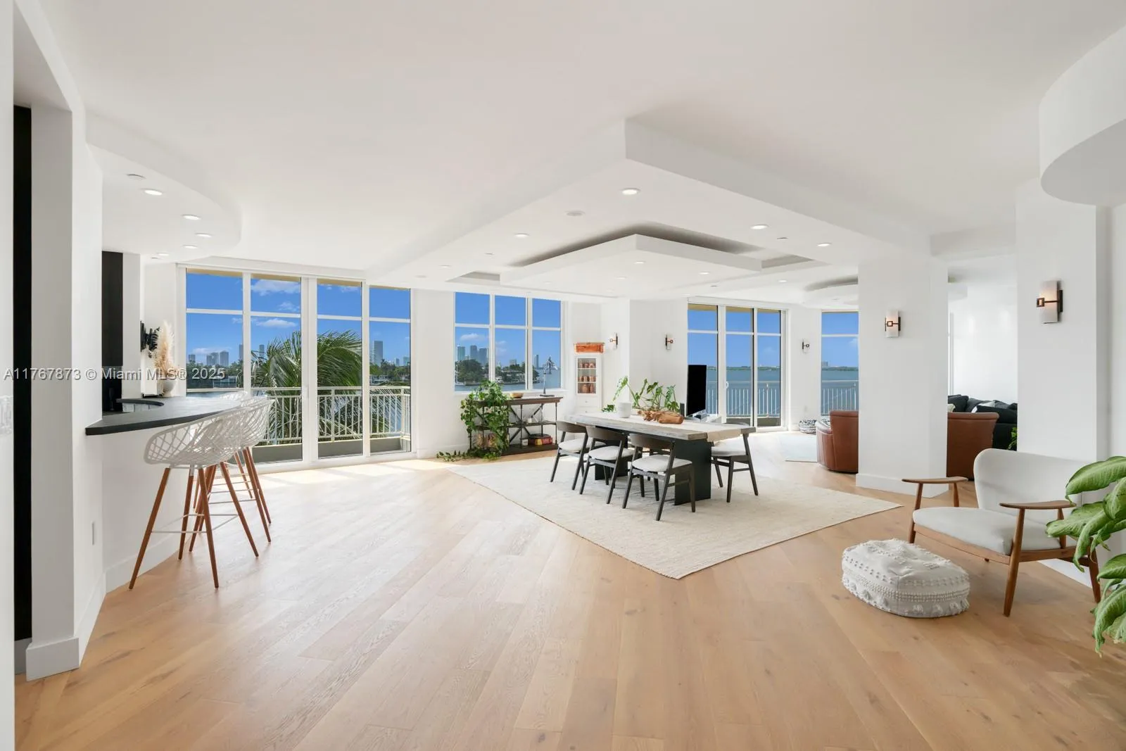 4 bedroom 3 bath for sale at 1 Century Ln # 508, Miami Beach FL 33139